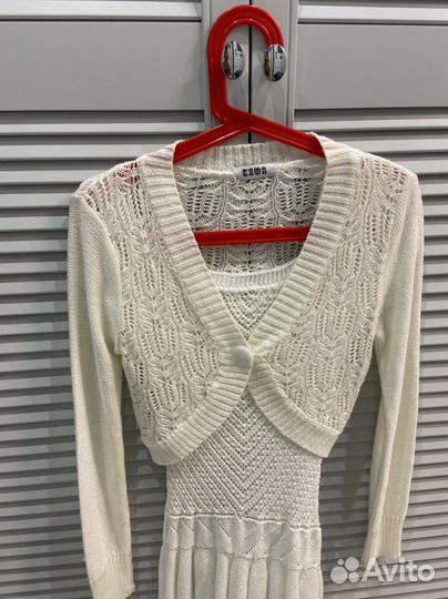 Вязаное летнее платье туника на пляж