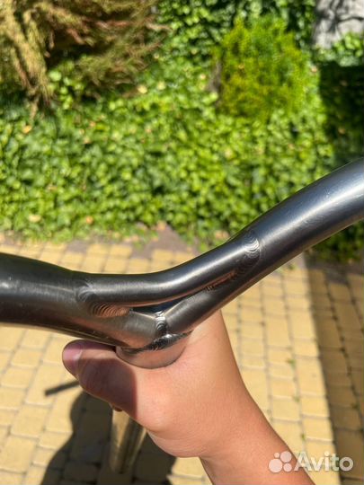 Титановый руль striker Tony Castillo