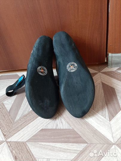 Спортивная обувь,с