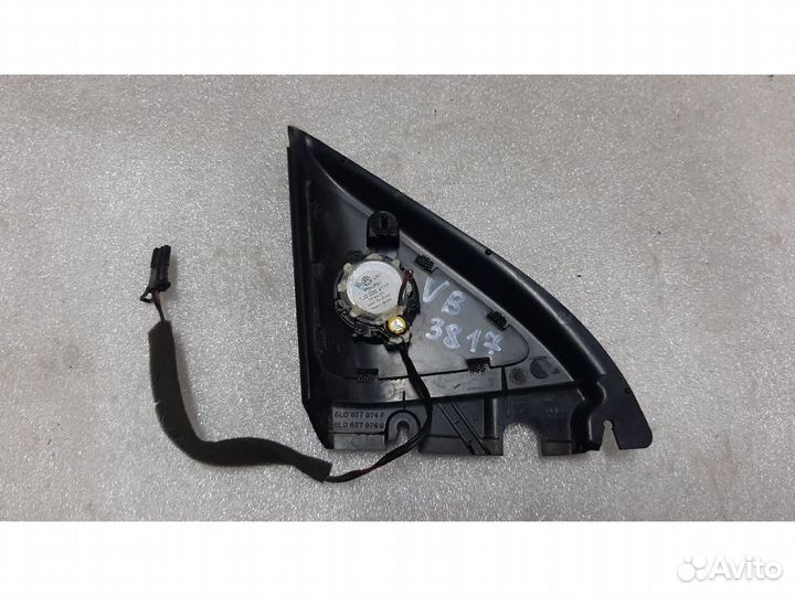 Накладка динамика seat cordoba передняя правая