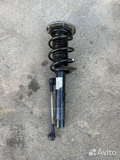 Амортизатор передний правый BMW 1 F20 F21 2 F22