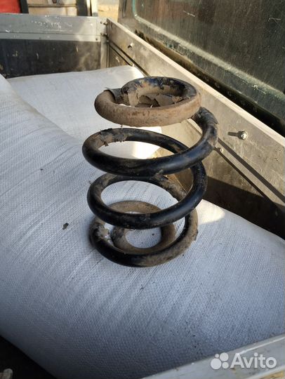 Пружины задние Фольксваген т 4