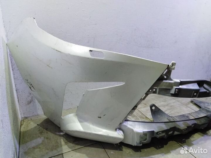 Бампер передний Лексус LX 3