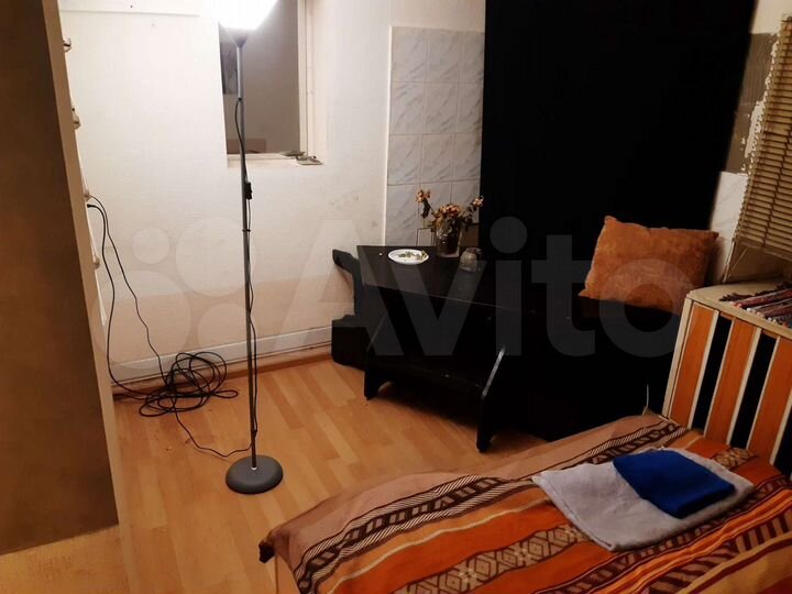 Комната 10 м² в 4-к., 1/5 эт.