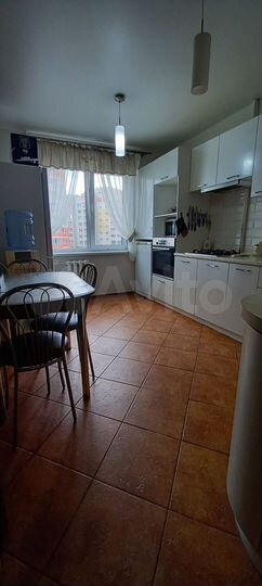 3-к. квартира, 63,8 м², 6/10 эт.