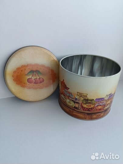 Жестяная банка 