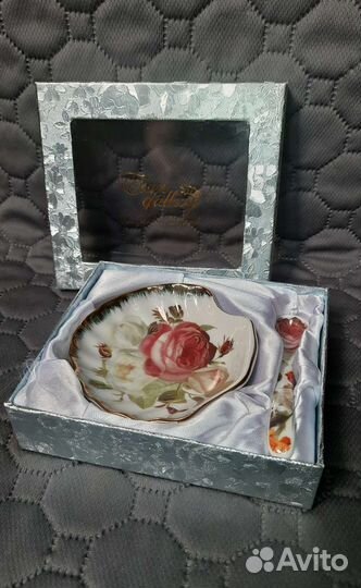 Подарочный набор - розетка с ложкой