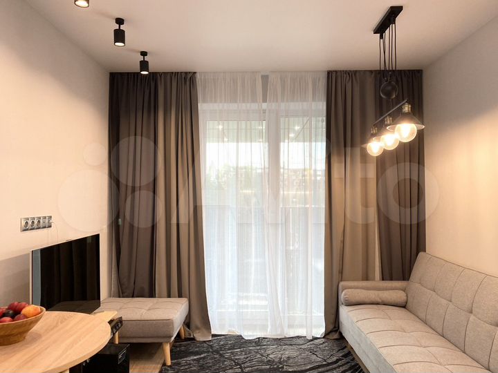 2-к. квартира, 61 м², 2/10 эт.