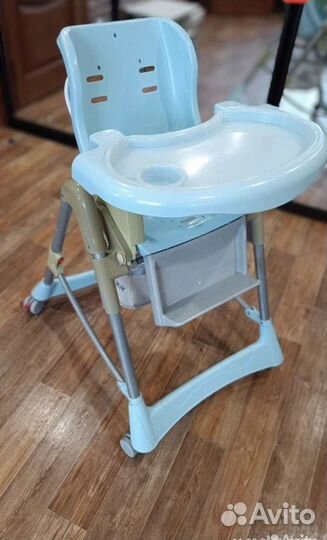 Продам стульчик для кормления