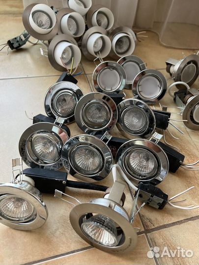 Светильник потолочный встраиваемый