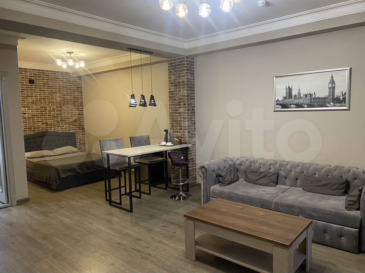 Комната 44 м², 2/2 эт.