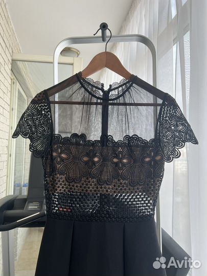 Платье self portrait