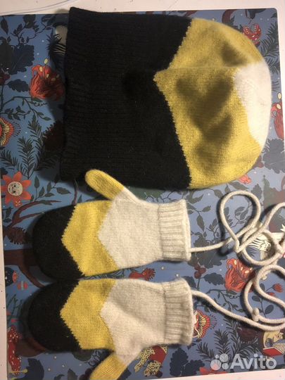 Комплект шапка варежки Marni шерсть