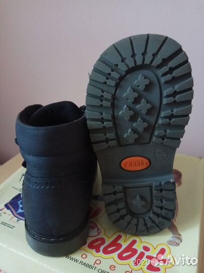 Демисезонные ботинки