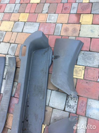 Порожек накладка Toyota Noah 2002, AZR 60 65