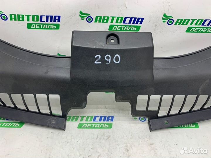 Накладка замка капота передняя Opel Antara