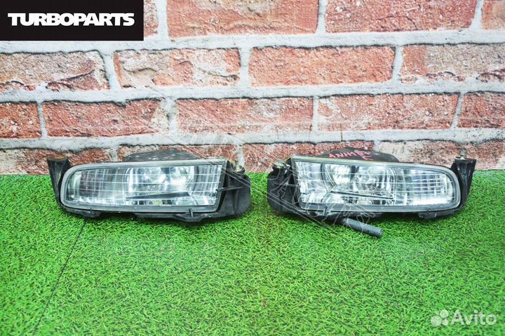 Туманки Toyota Ipsum ANH10 2azfe