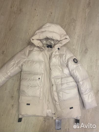 Пуховик зимний женский