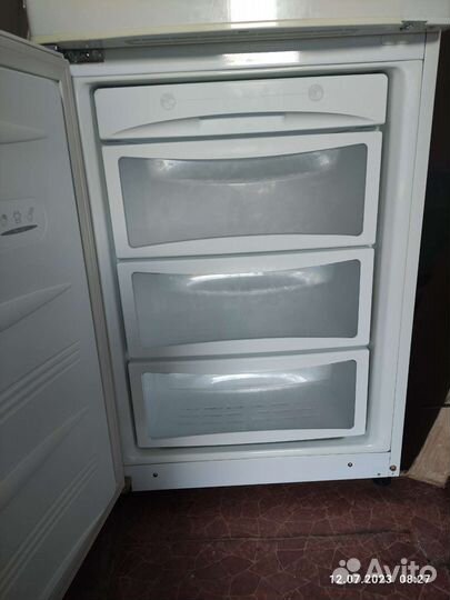 Холодильник бу