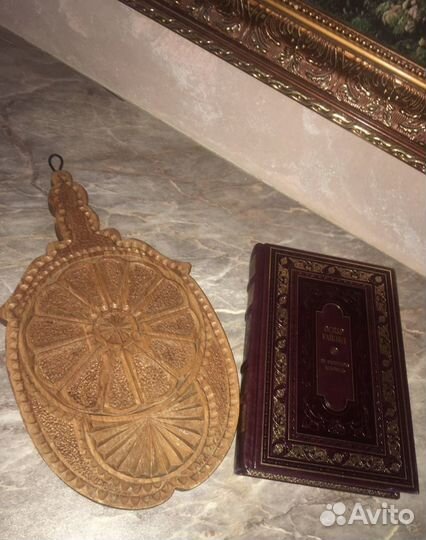 Доска разделочкая кухонная резная, 2 штуки