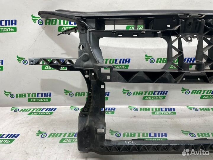 Телевизор панель радиаторов передний Volkswagen