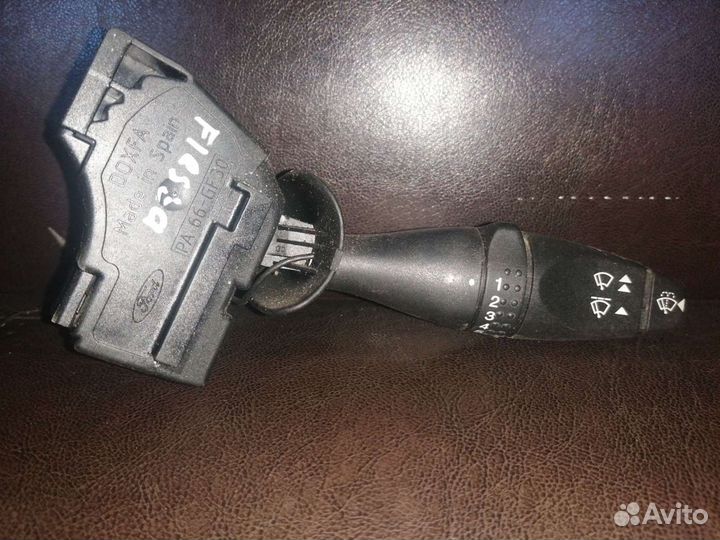 Переключатель дворников подрулевой Ford Fiesta