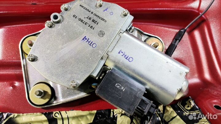 Моторчик стеклоочистителя задний Лада Приора I