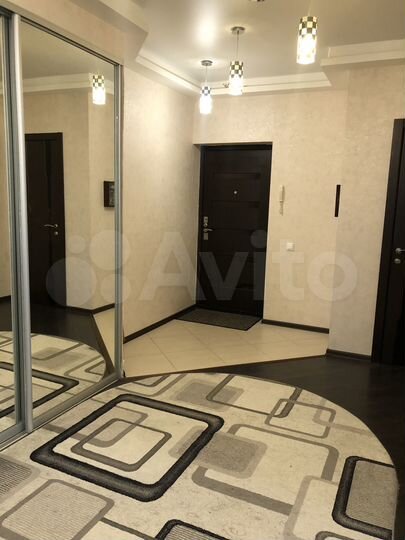 2-к. квартира, 78,2 м², 10/17 эт.