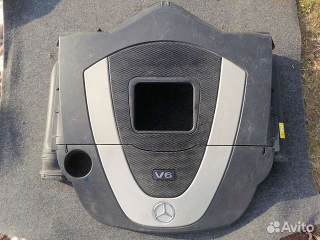 Корпус воздушного фильтра Mercedes Ц класса 202-й
