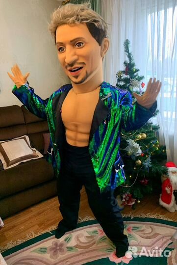 Поздравление с ростовой куклой