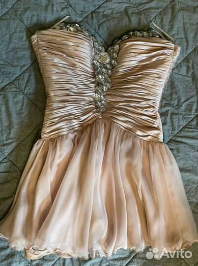 Платье sherri hill