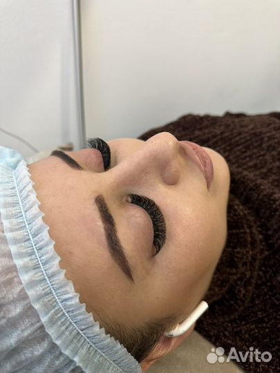 Наращивание ресниц