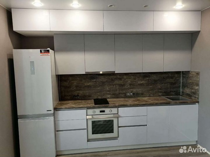 Кухня белая 1