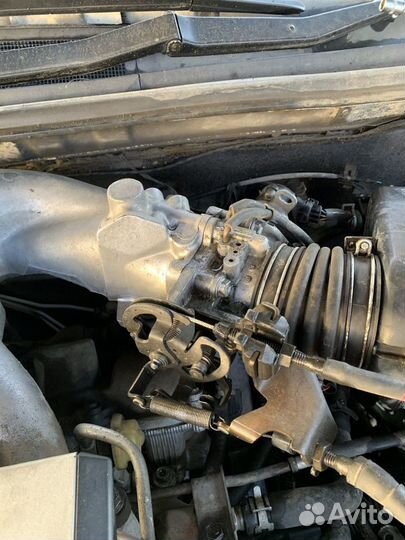 Тойота Виндом дроссельная заслонка