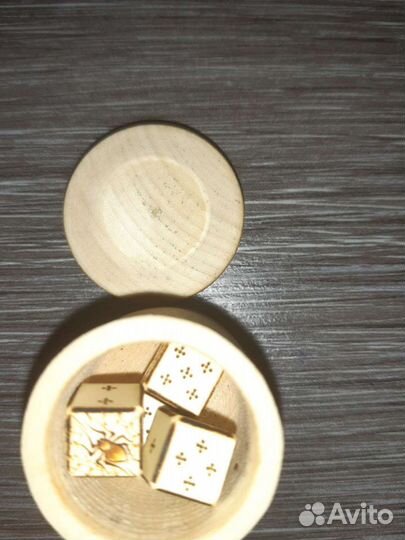 Зарики,кости кубики игральные