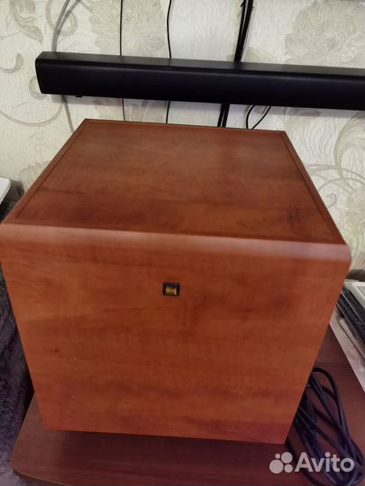 Напольная акустика Yamaha NS-50F