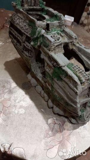 Декорации в аквариум