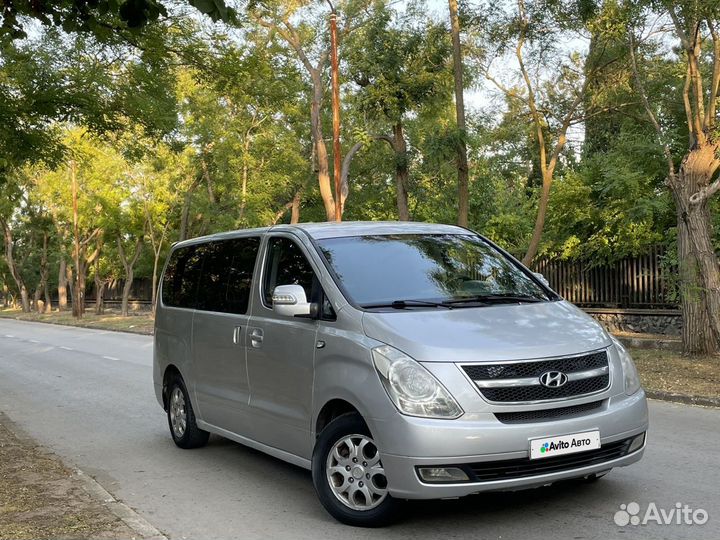 Hyundai Grand Starex 2.5 AT, 2008, 337 255 км