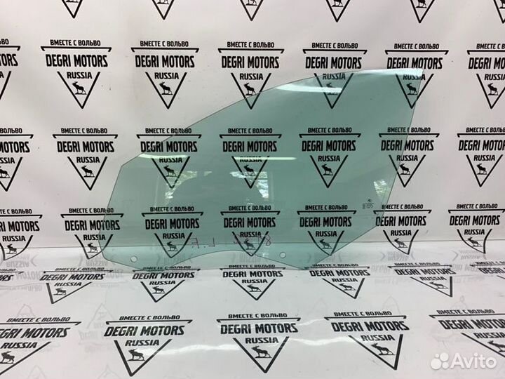 Стекло двери передней левой BMW 5 E60 E61 (03-10)