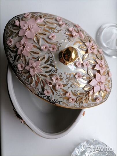 Фарфоровая шкатулка