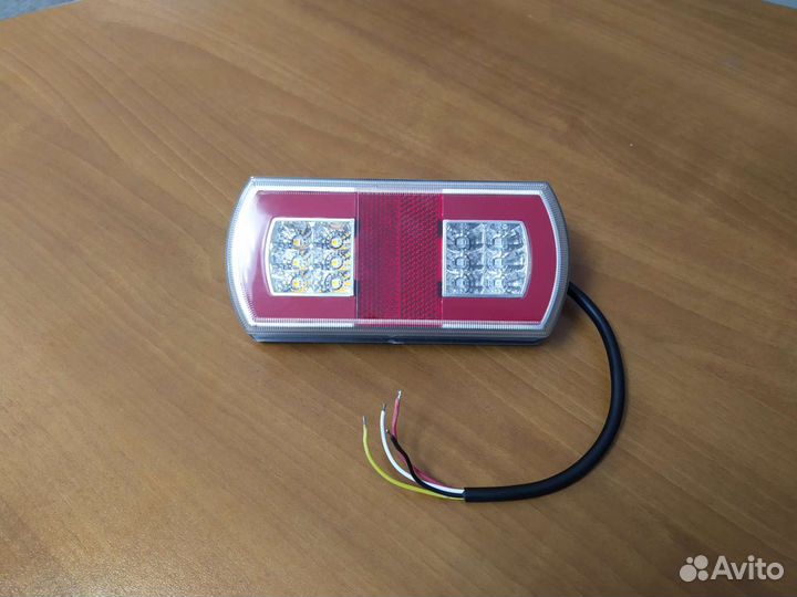 Фонарь задний для прицепа диодный