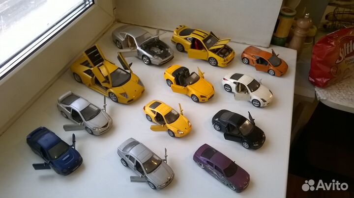 Модели авто - 12 штук
