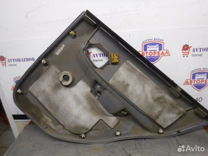 Обшивка двери задняя левая Hyundai Accent G4EC