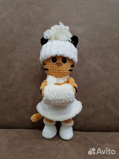 Вязаные игрушки ручной работы из плюшевой пряжи