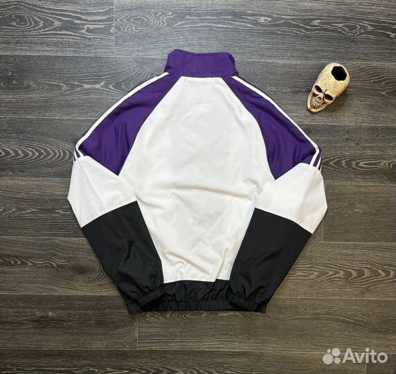 Ветровка adidas