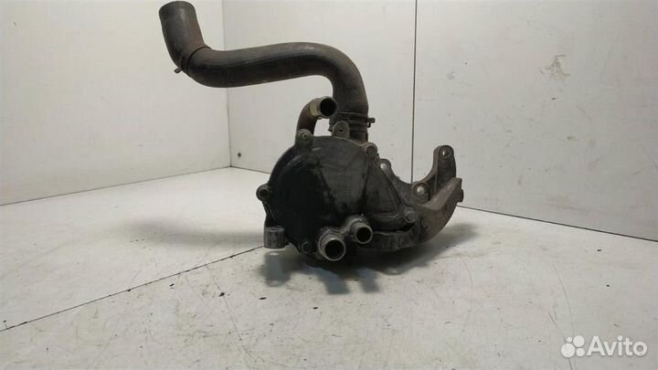 Насос водяной помпа Chevrolet Captiva C140
