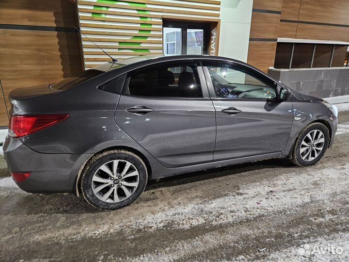 Hyundai Solaris 1.4 AT, 2016, 190 000 км