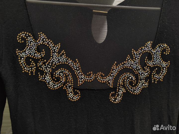 Платье трикотажное 44