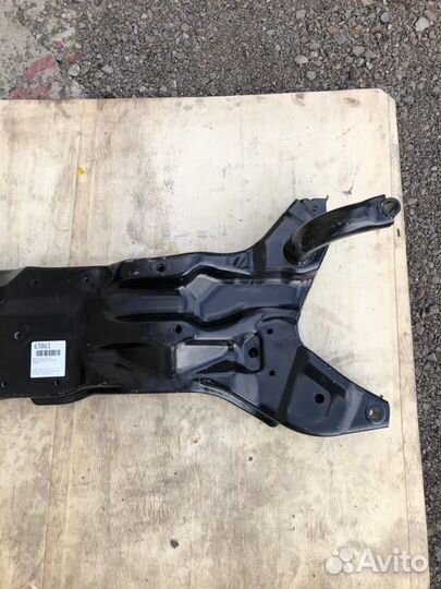 Подрамник передний Mitsubishi Outlander XL 6B31 3