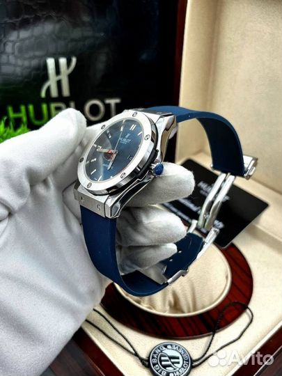 Механические часы Hublot стекло сапфир